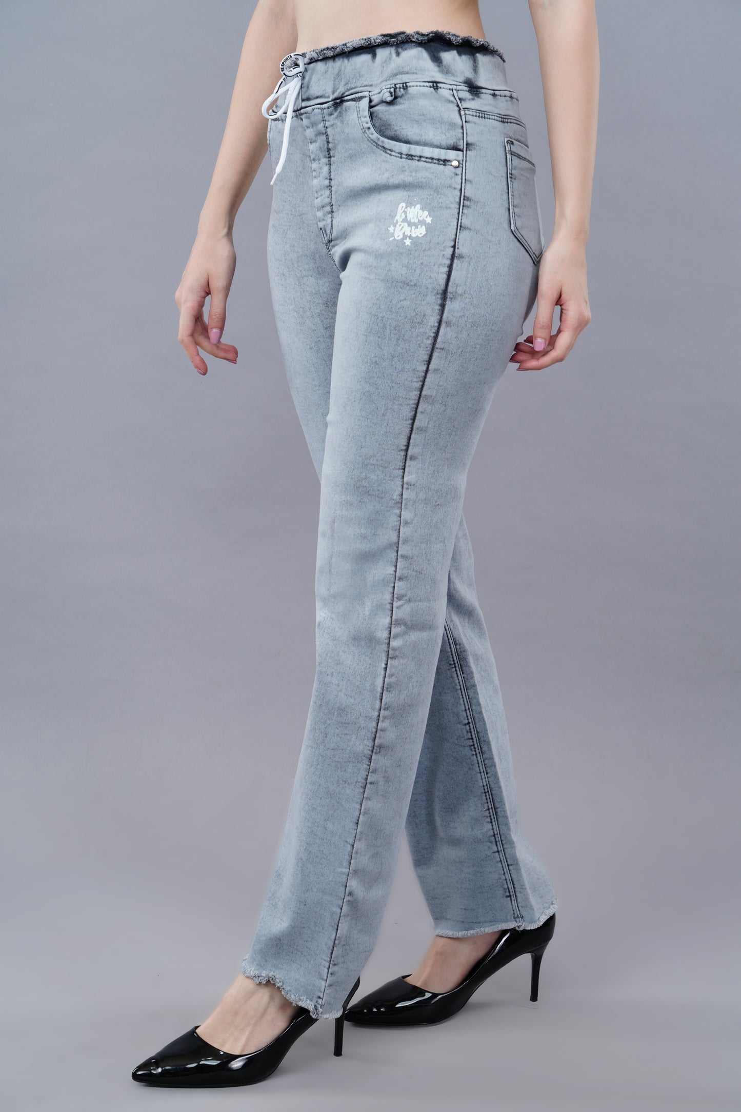 Straight Fit joggers style jeans